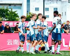 西班牙轻取对手,小组赛领跑榜首,晋级名义已现 西班牙轻取对手,小组赛领跑榜首,晋级名义已现